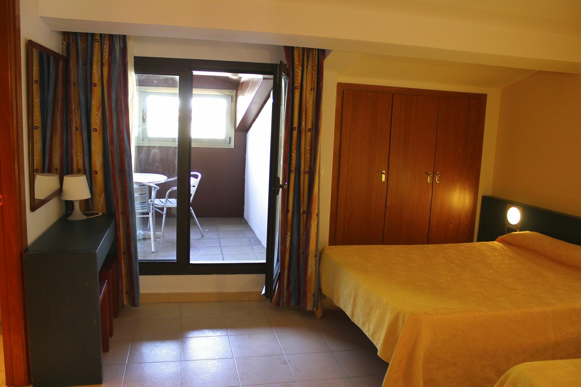 Avanti Viešbutis Pas De La Casa